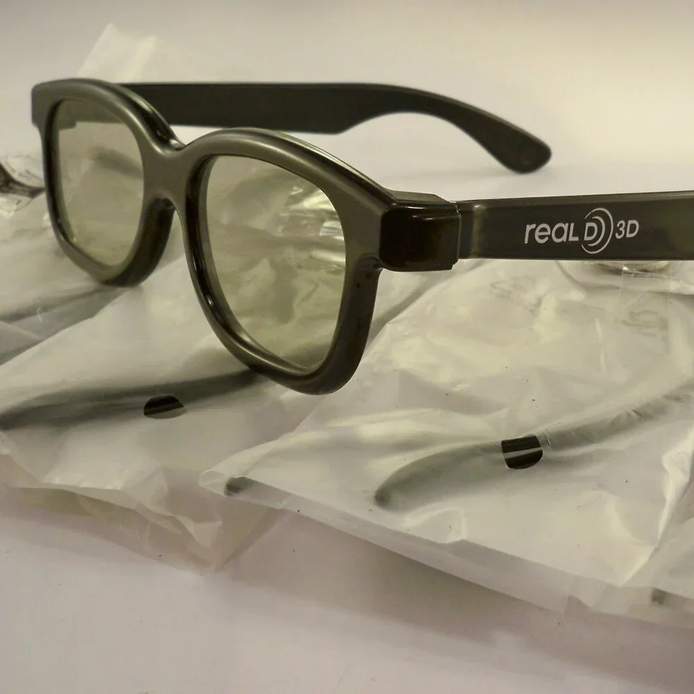 New Samsung 3D Active Glasses Black Set of *4 SSG-4100GB